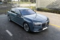 Xe BMW 7 Series 740i Pure Excellence 2023